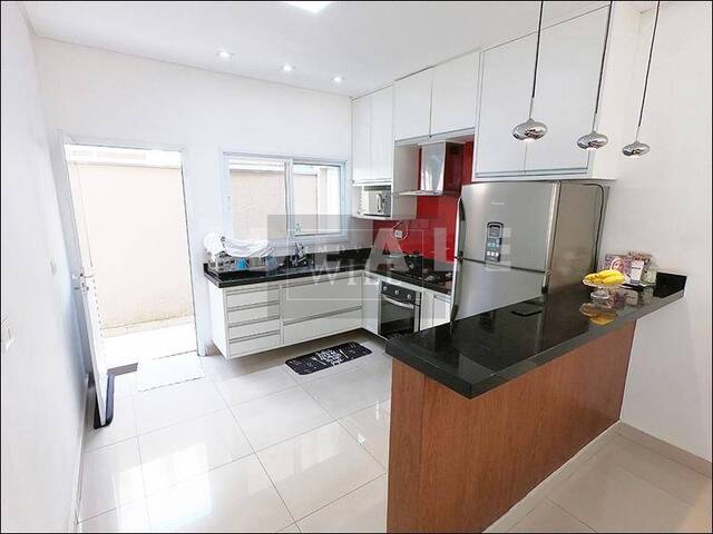 Casa em condomínio para Venda em Jacareí - 5