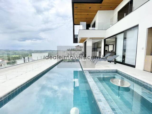 Venda em Condomínio Residencial Jaguary - São José dos Campos
